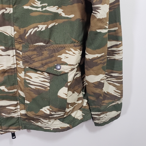 Levi's Camouflage lightweight lined jacket - Picture 6 of 14